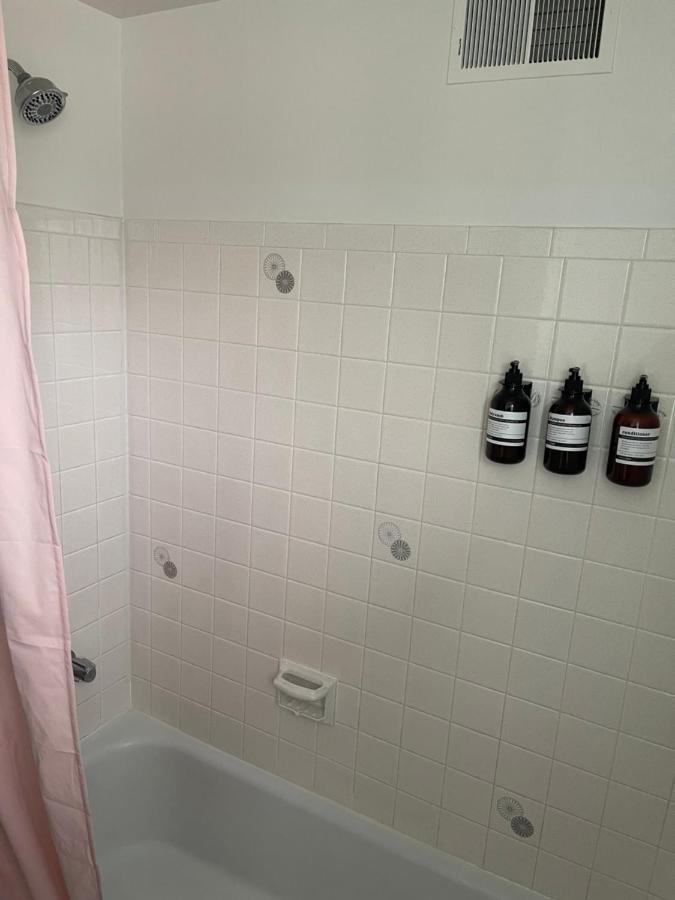 Apartament Elite Casa Collection -Free Coffee, Parking, And Wi-Fi Milwaukee Zewnętrze zdjęcie